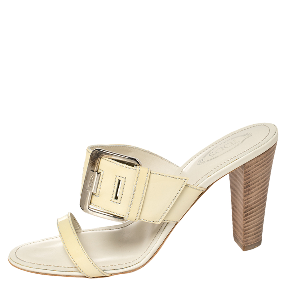 

Tod's Beige Patent Leather Peggy Buckle Slide Sandals Size