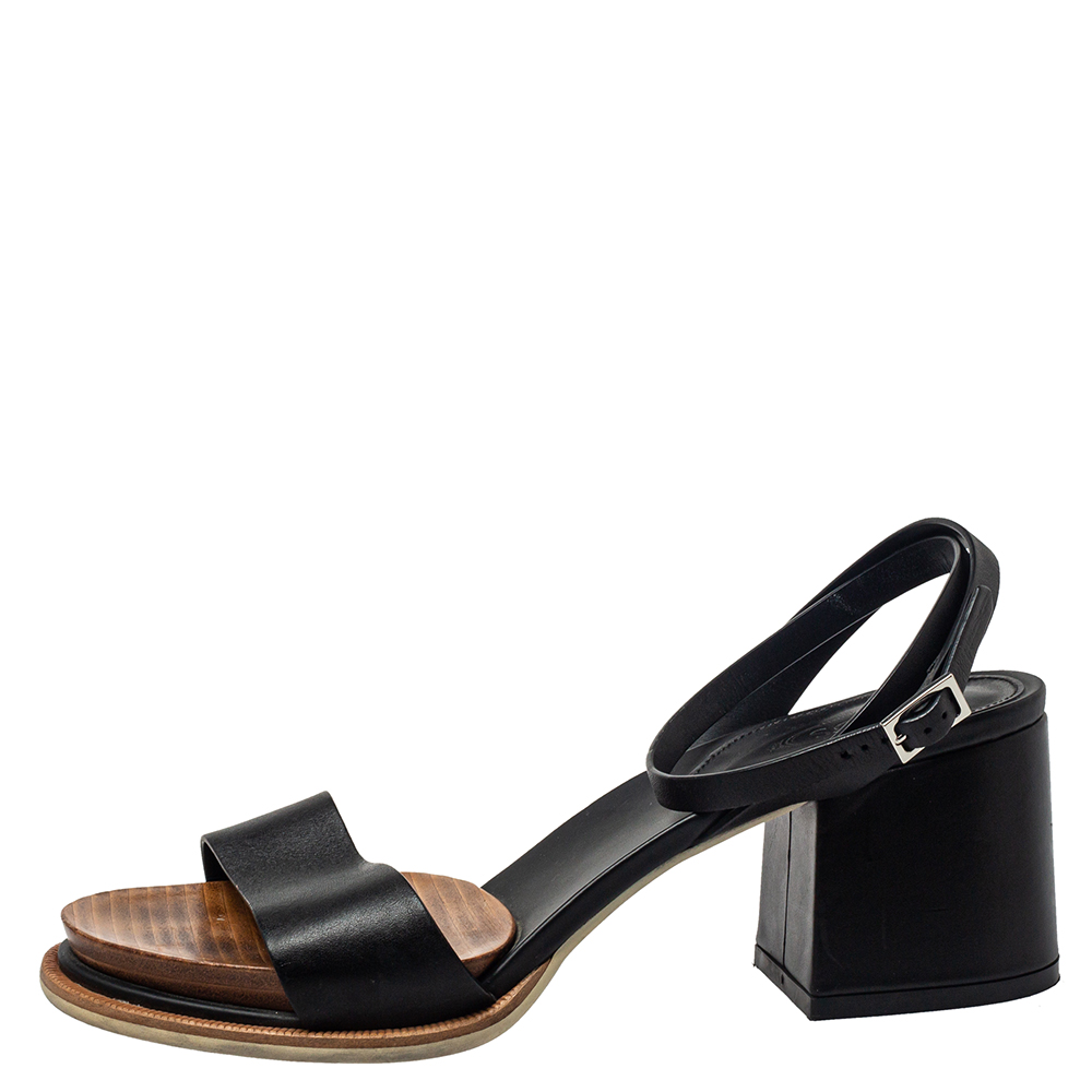 

Tod's Black Leather Ankle Strap Sandals Size