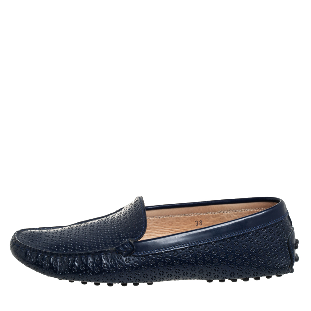 

Tod's Navy Blue Lasercut Patent Leather Gommino Driving Loafers Size