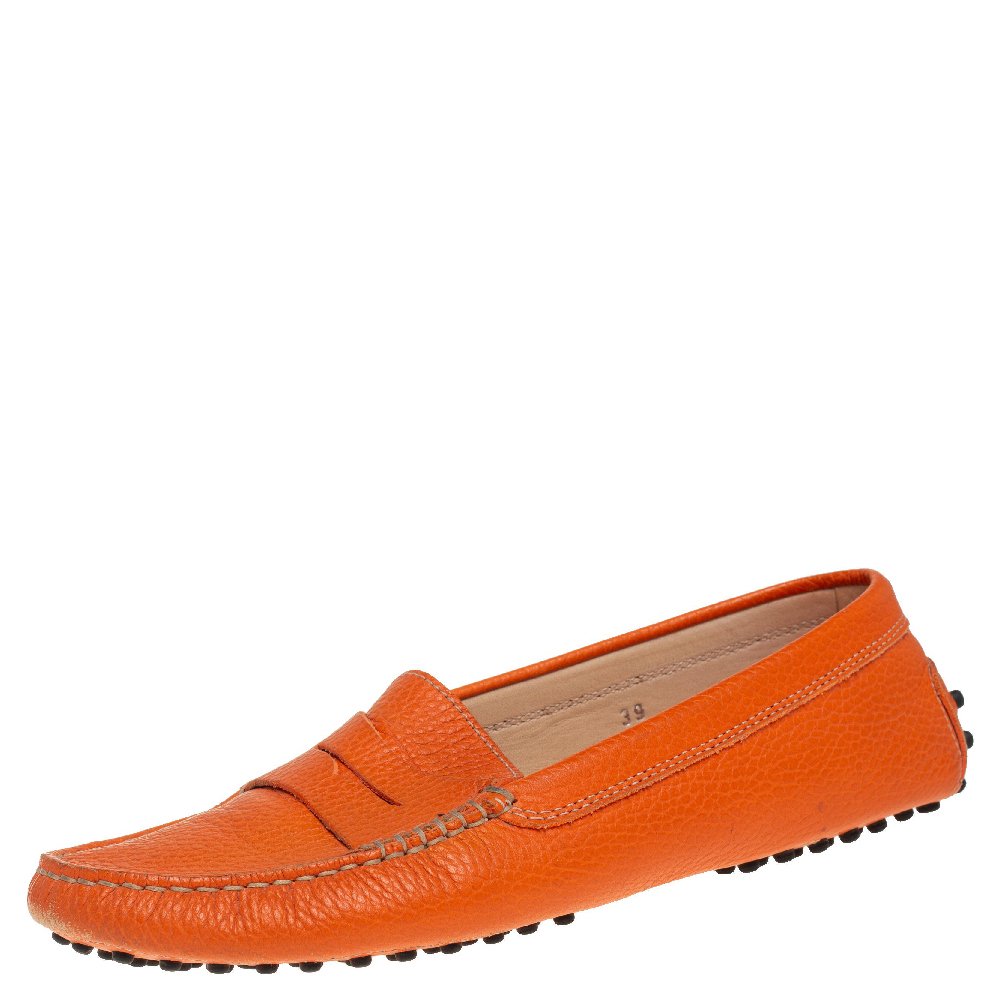 Click to view more detailed imagery on our partner's website Pre-owned Tod's Orange Leather Penny Loafers Size 39