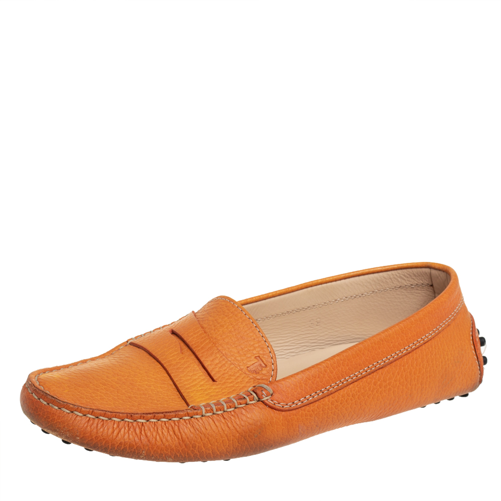 Click to view more detailed imagery on our partner's website Pre-owned Tod's Orange Leather Penny Slip On Loafers Size 39