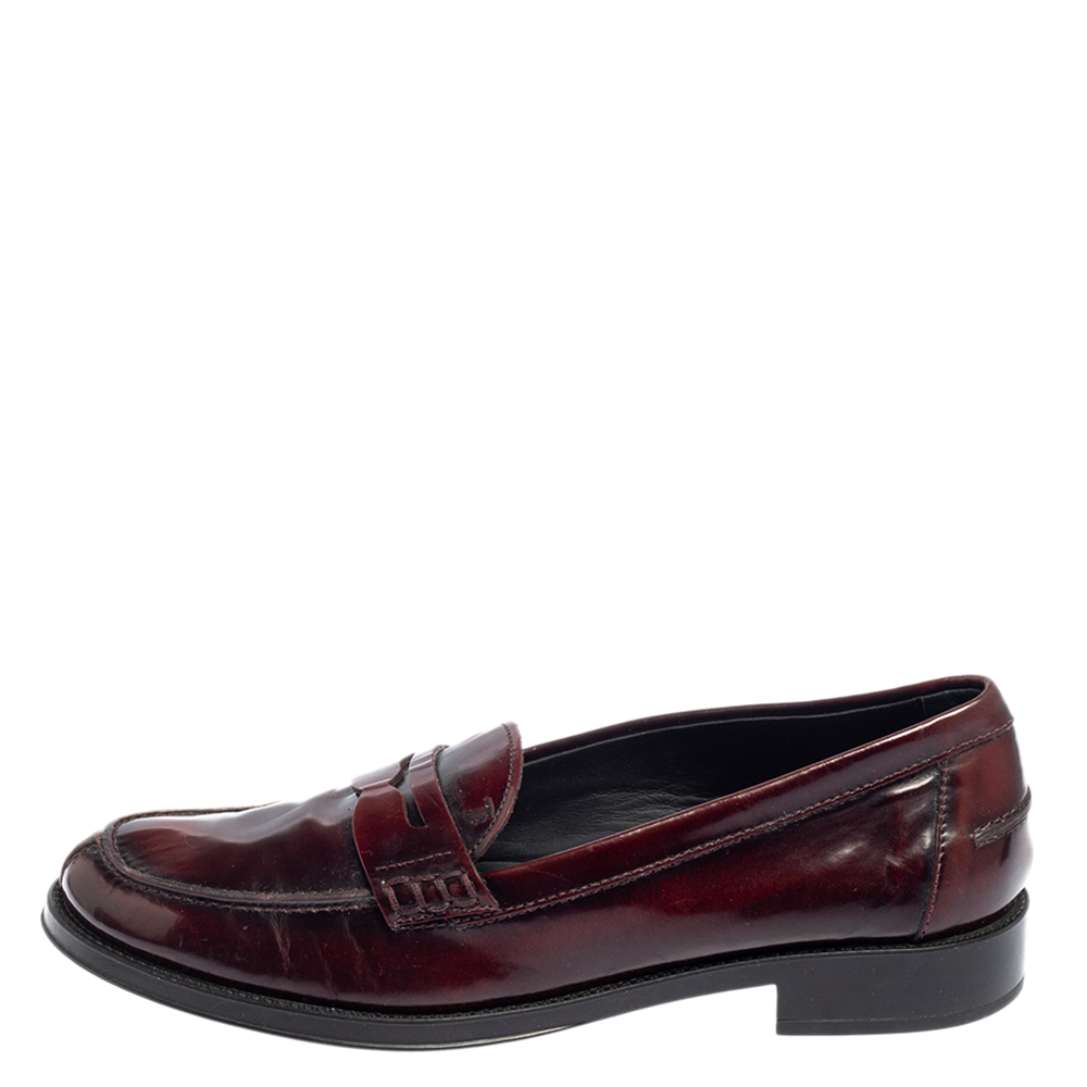 

Tod's Burgundy Patent Leather Penny Loafers Size