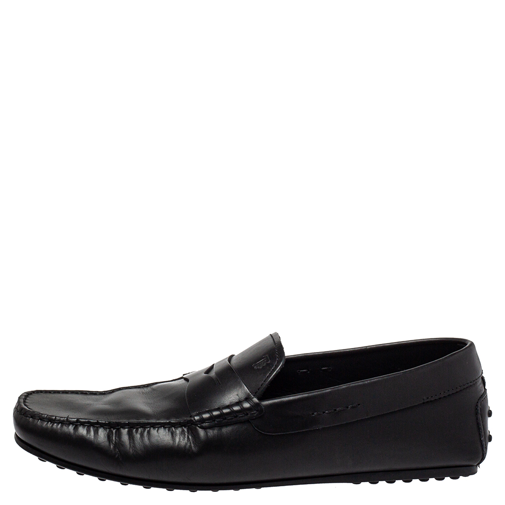 

Tod's Black Leather Slip On Penny Loafers Size