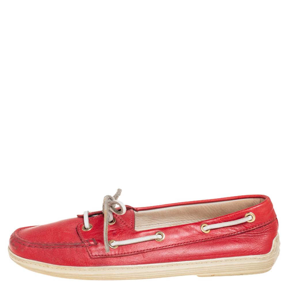 

Tod's Red Leather Lace Up Loafers Size