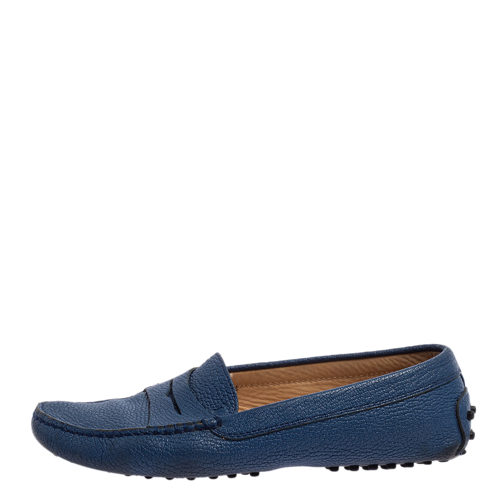 

Tod’s Blue Leather Penny Loafers Size