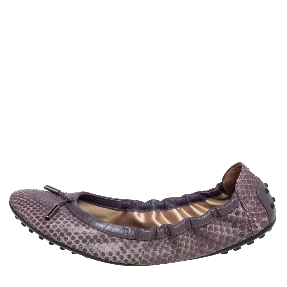 

Tod's Mauve Snakeskin Bow Scrunch Ballet Flats Size, Purple
