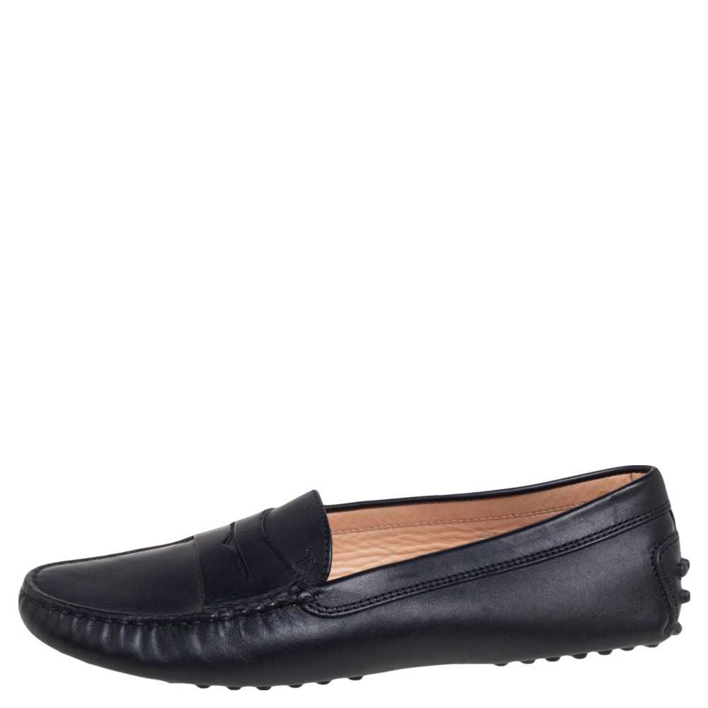 

Tod's Black Leather Penny Loafers Size