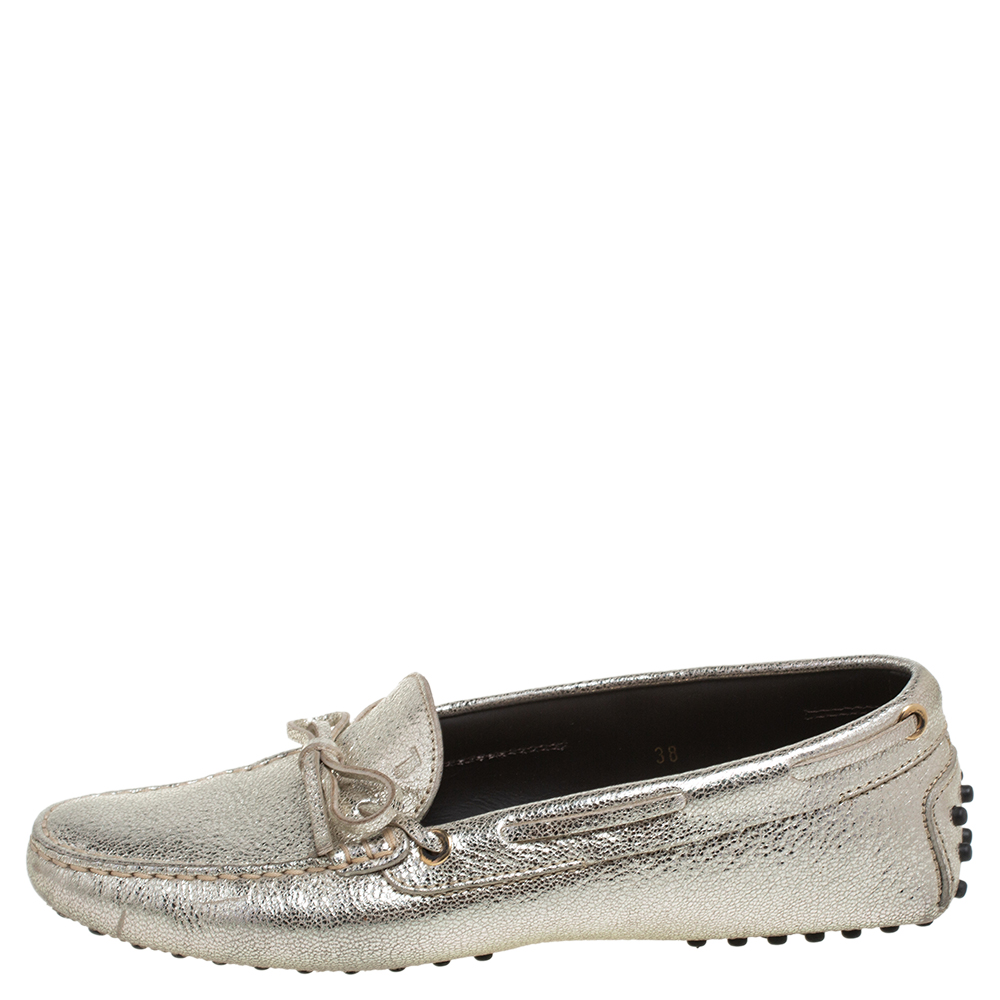 

Tod's Gold Crinkled Leather Bow Driving Loafers Size