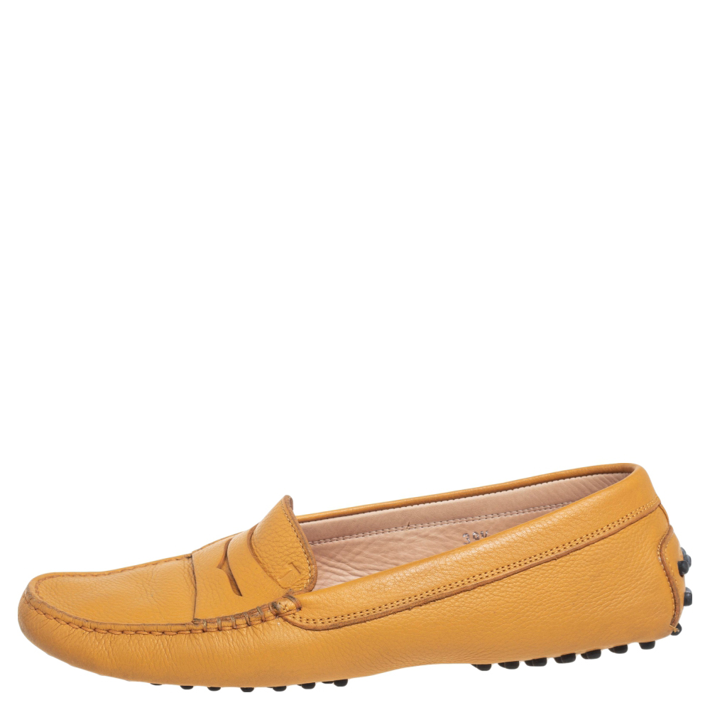 

Tod's Yellow Leather Slip On Loafers Size