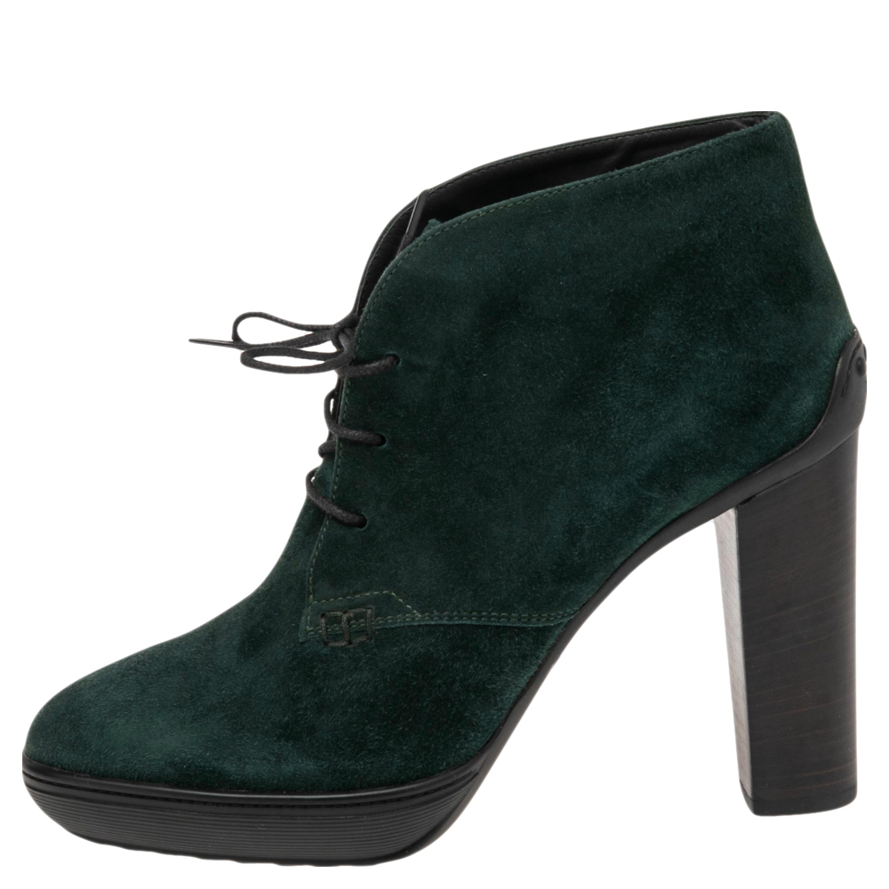 

Tod's Green Suede Lace Up Ankle Boots Size