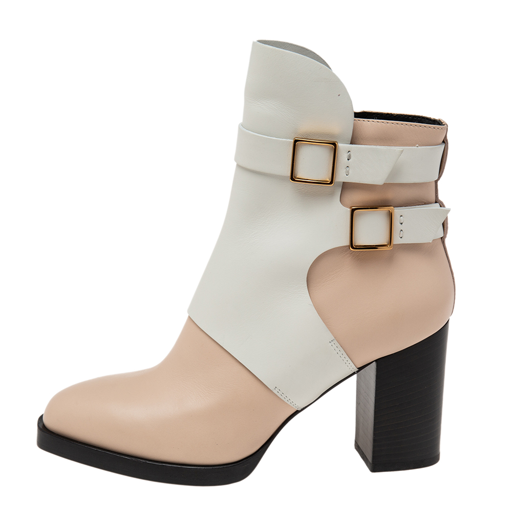 

Tod's Light Pink/White Leather Ankle Booties Size