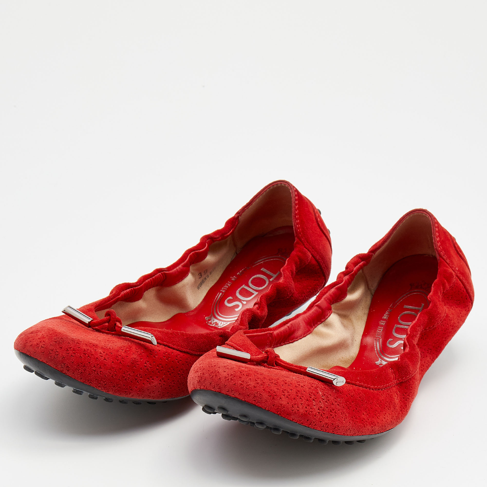 

Tod's Red Laser Cut Suede Bow Scrunch Ballet Flats Size