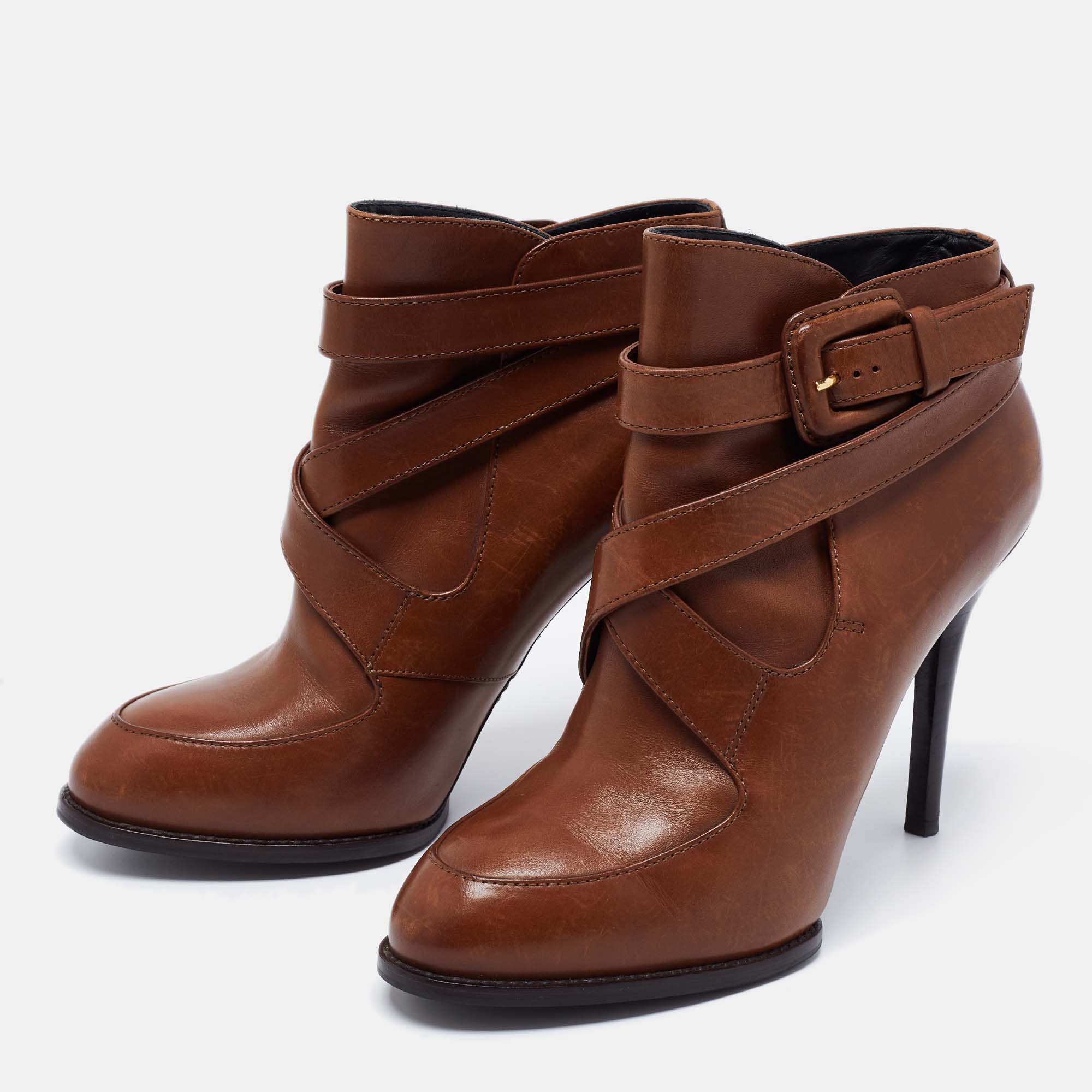 

Tod's Brown Leather Cross Strap Ankle Booties Size