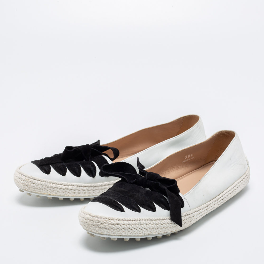 

Tod's White/Black Leather and Suede Lace-Up Gommino Espadrille Loafers Size