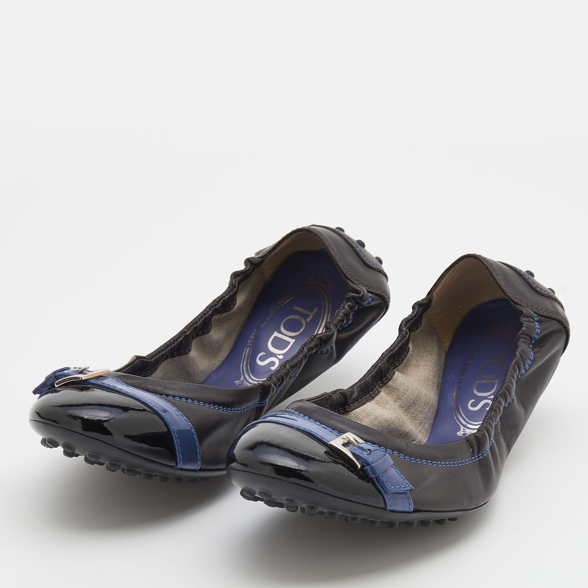 

Tod's Dark Brown/Royal Blue Patent Leather and Leather Scrunch Ballet Flats Size