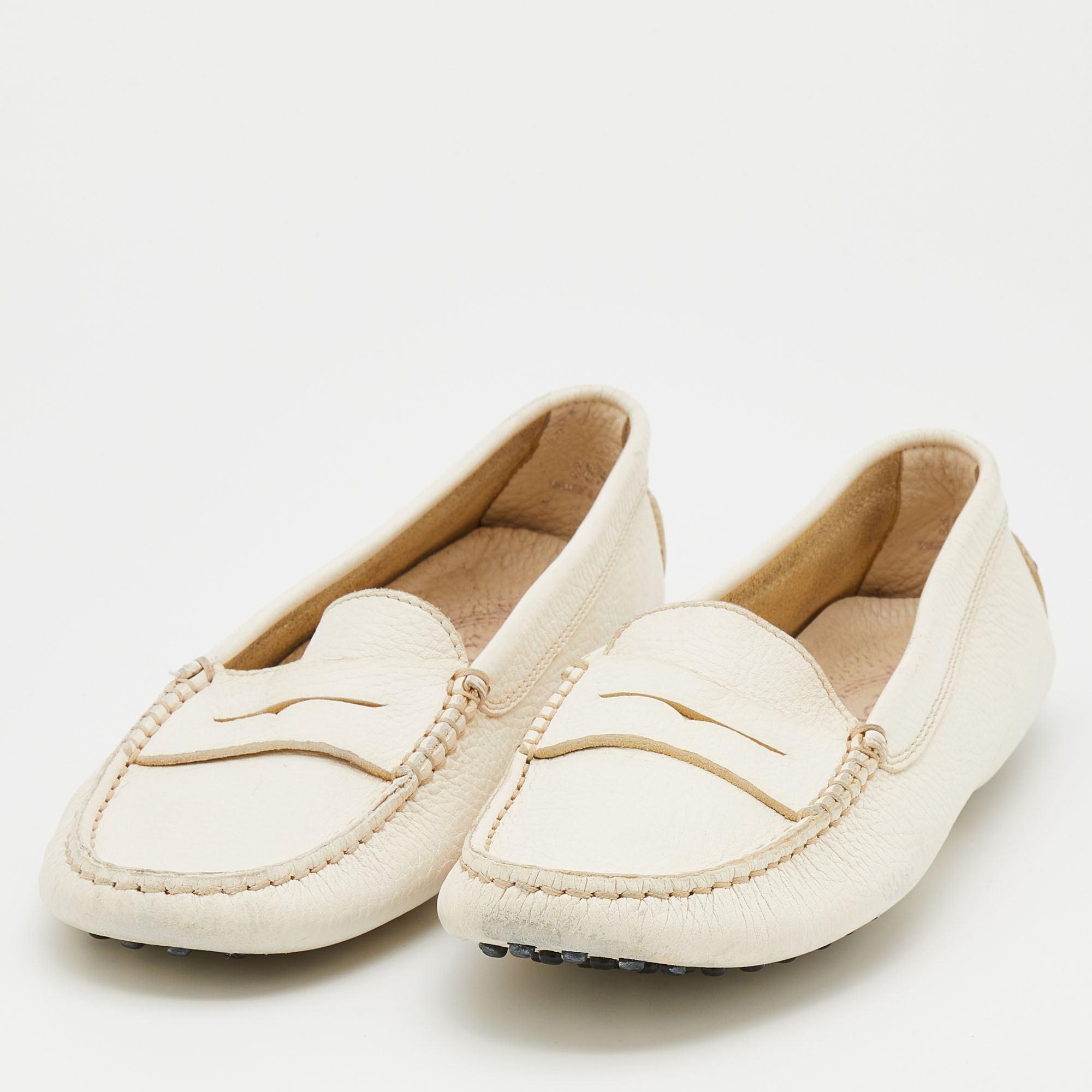 

Tod's White Leather Penny Slip On Loafers Size