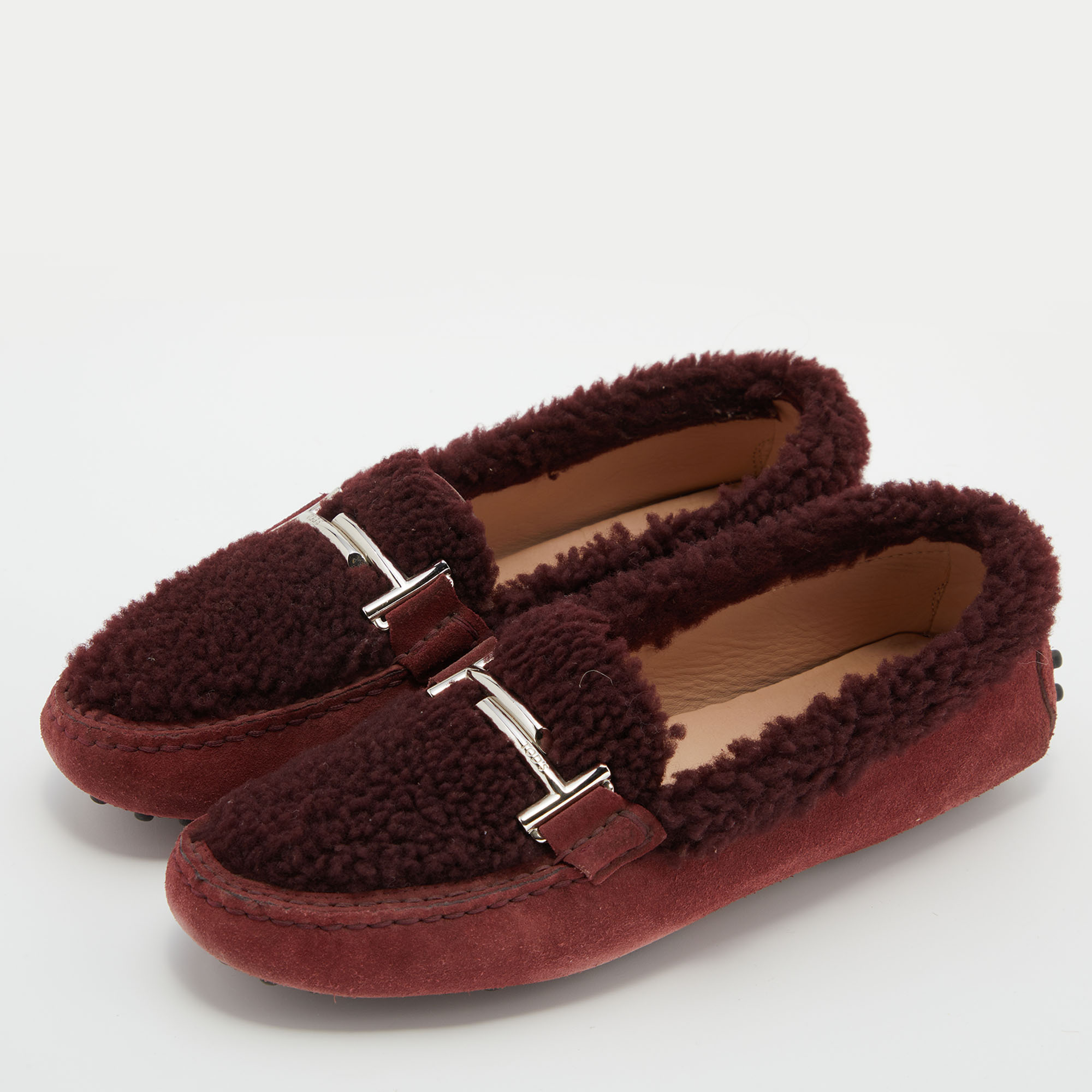 

Tod's Burgundy Shealing Fur and Suede Double T Slip On Loafers Size