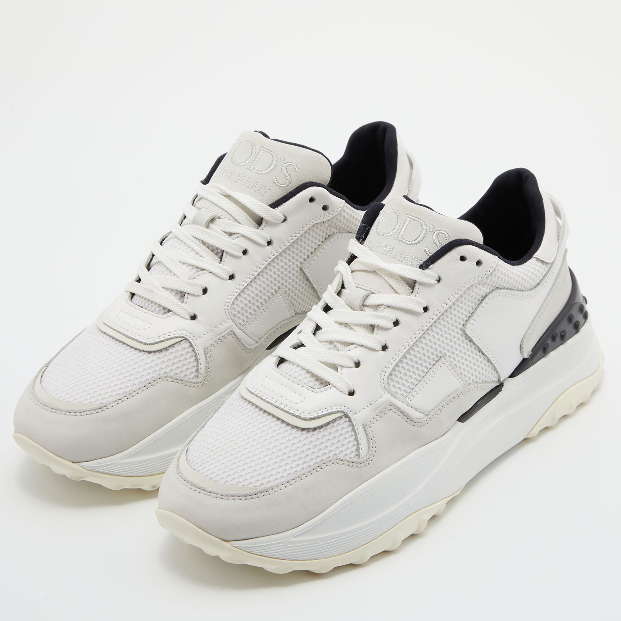 

Tod's White/Black Mesh and Leather Low Top Sneakers Size