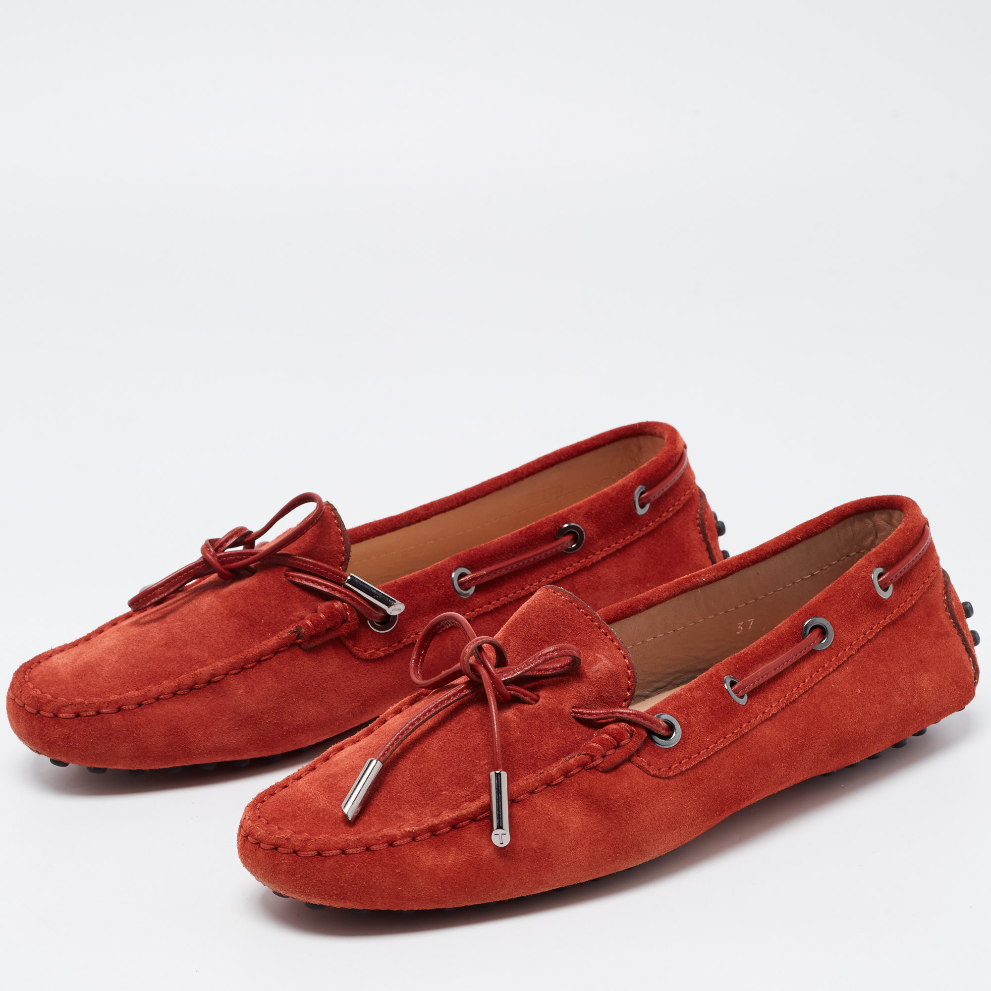 

Tod's Burnt Orange Suede Bow Detail Slip On Loafers Size