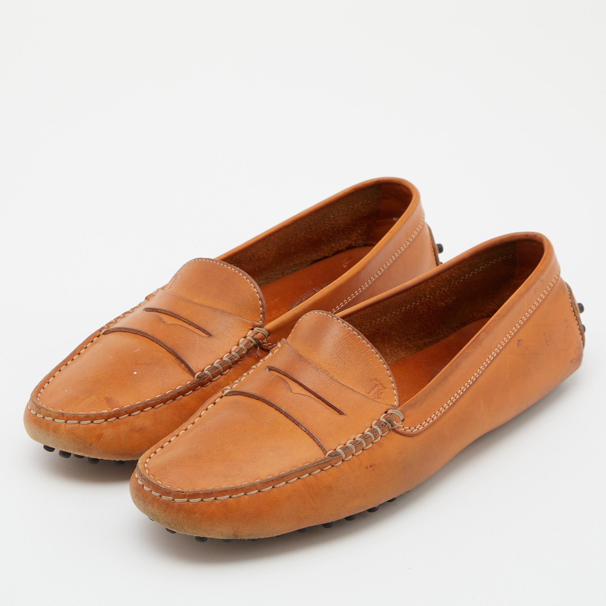 

Tod's Tan Leather Gommino Driver Loafers Size