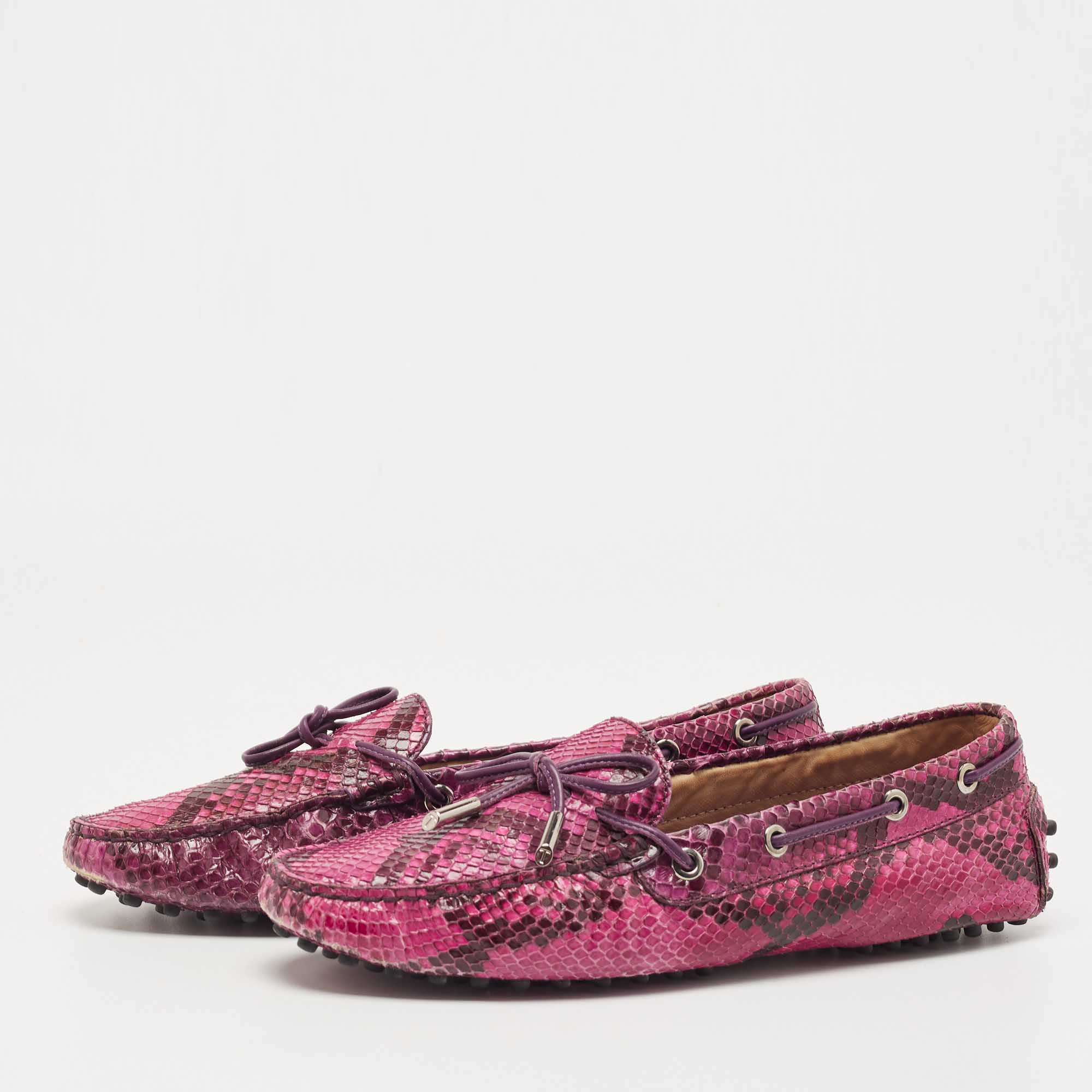 

Tod's Pink Python Leather Bow Slip On Loafers Size