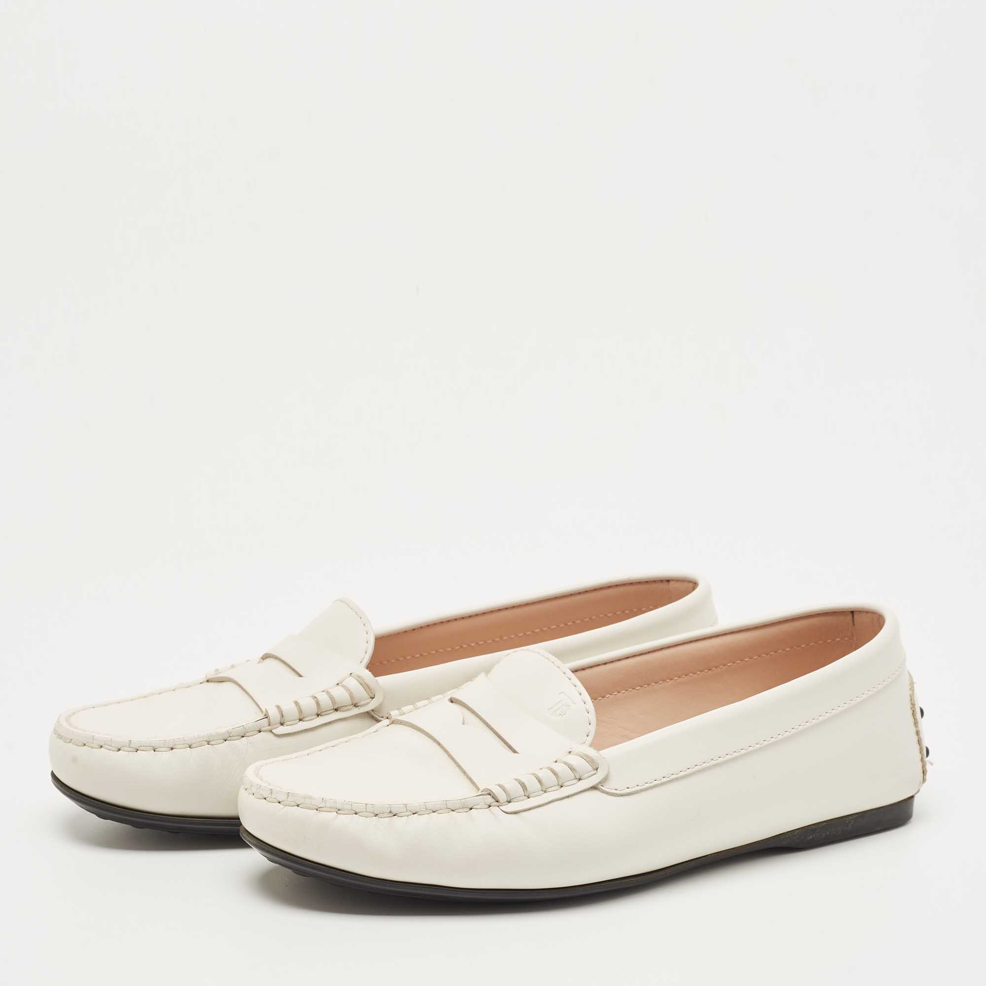 

Tod's White Leather Penny Loafers Size