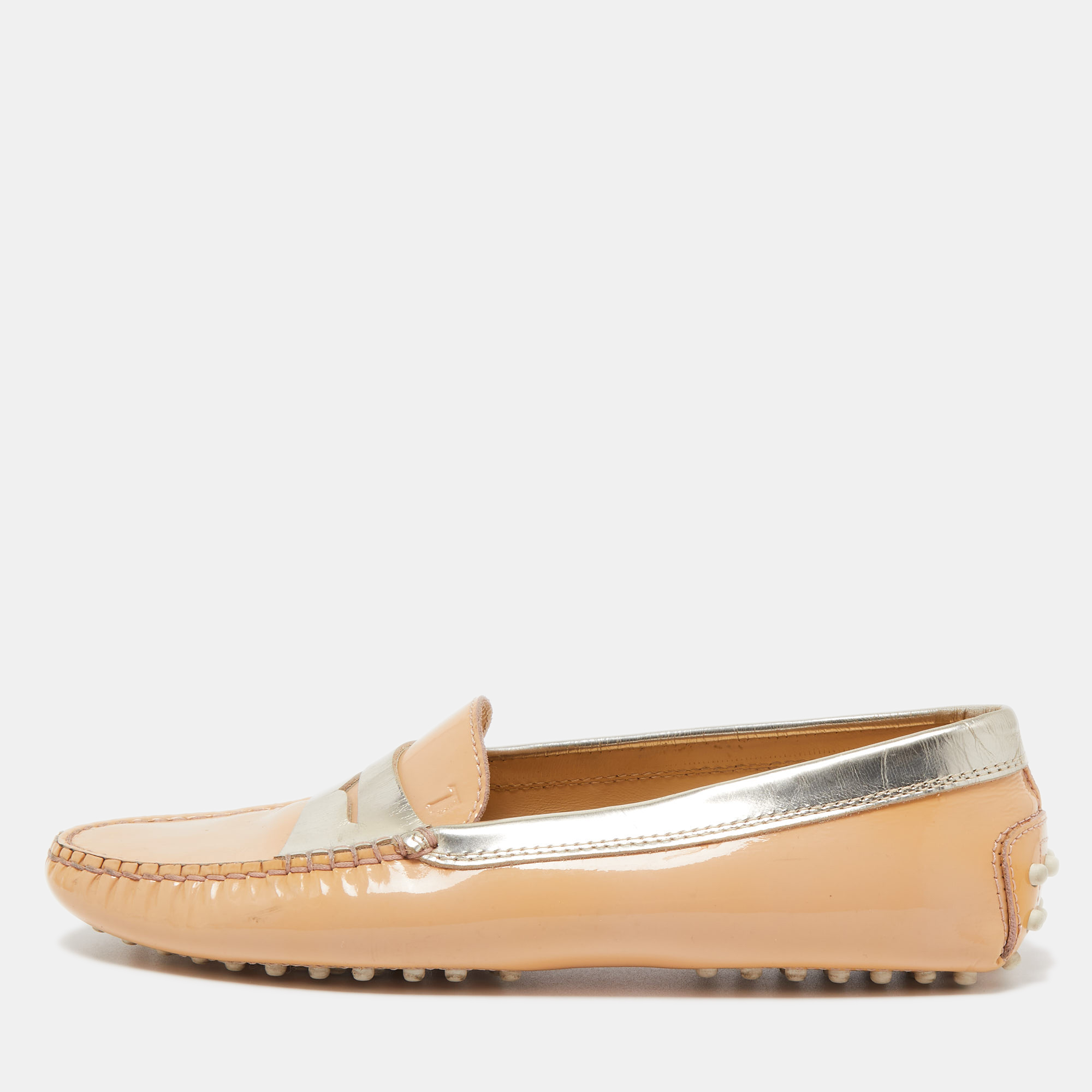 

Tod's Beige/Gold Patent Leather Penny Slip On Loafers Size 38.5