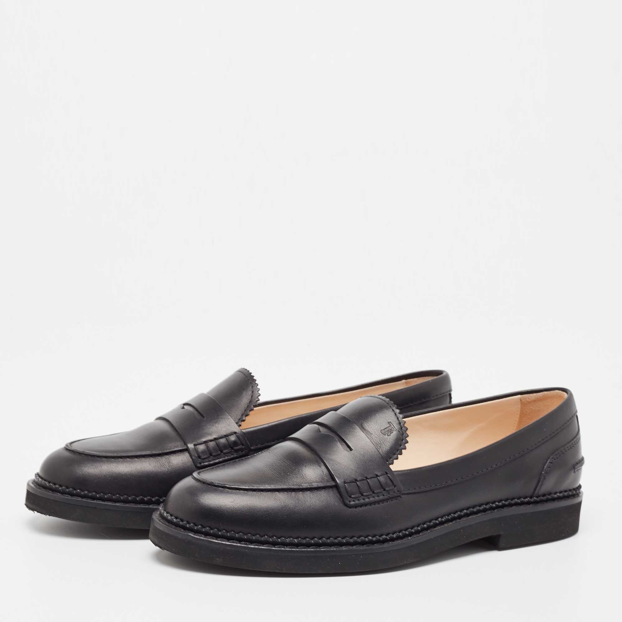 

Tod's Black Leather Penny Slip On Loafers Size