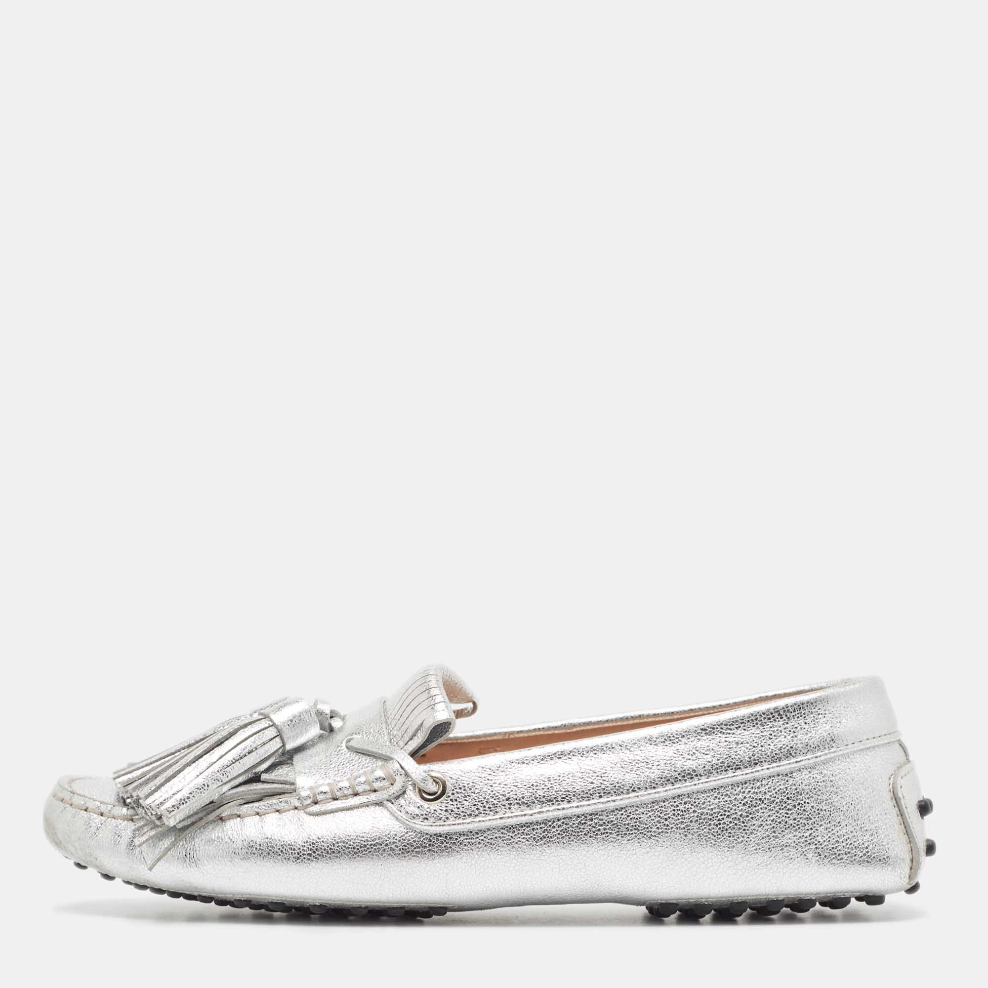 Pre Owned Tod's Metallic Silver Leather Fringe Tassel Details Slip On Loafers Size 41