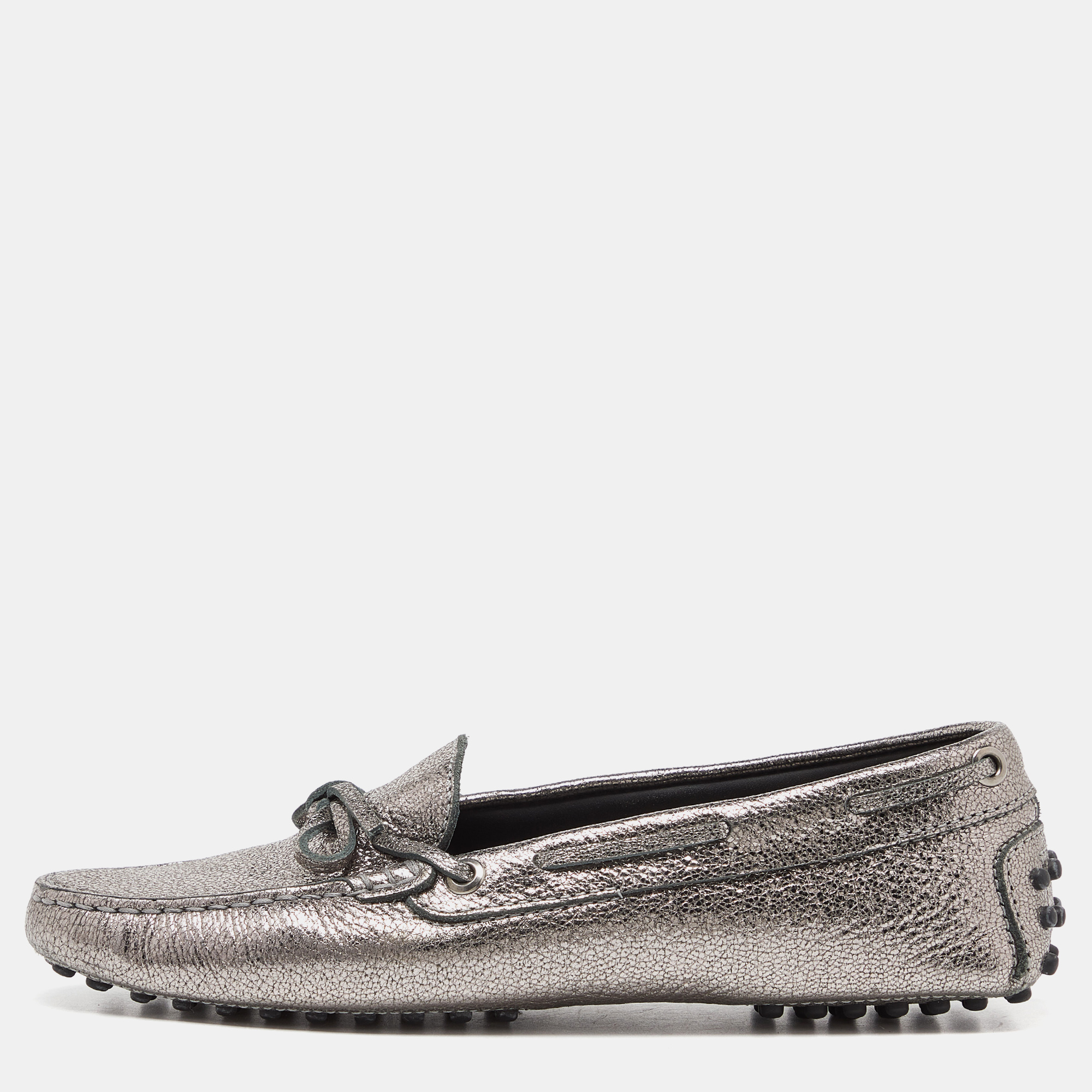 

Tod's Metallic Silver Foil Leather Gommino Bow Slip On Loafers Size