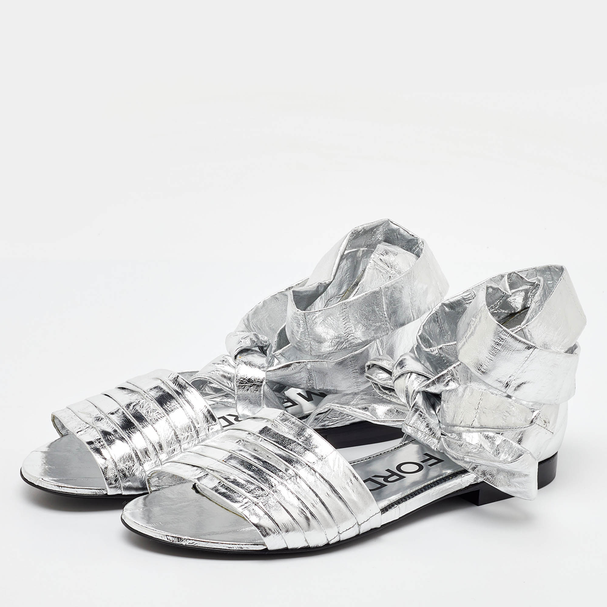 Tom Ford Silver Laminated Leather Ankle Wrap Flat Sandals Size 37 