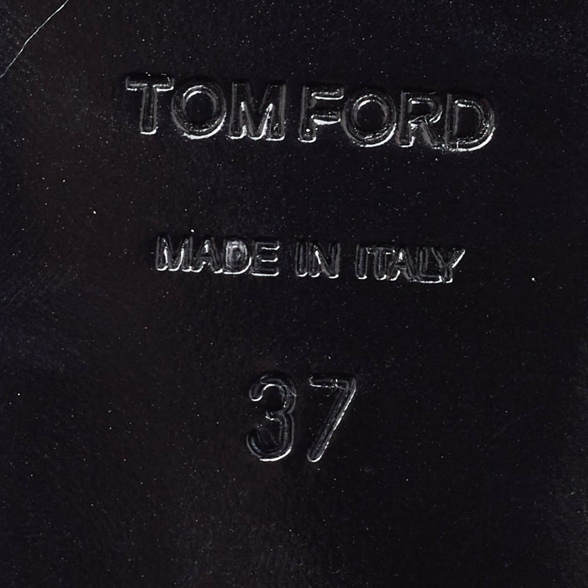 Tom Ford Silver Laminated Leather Ankle Wrap Flat Sandals Size 37 