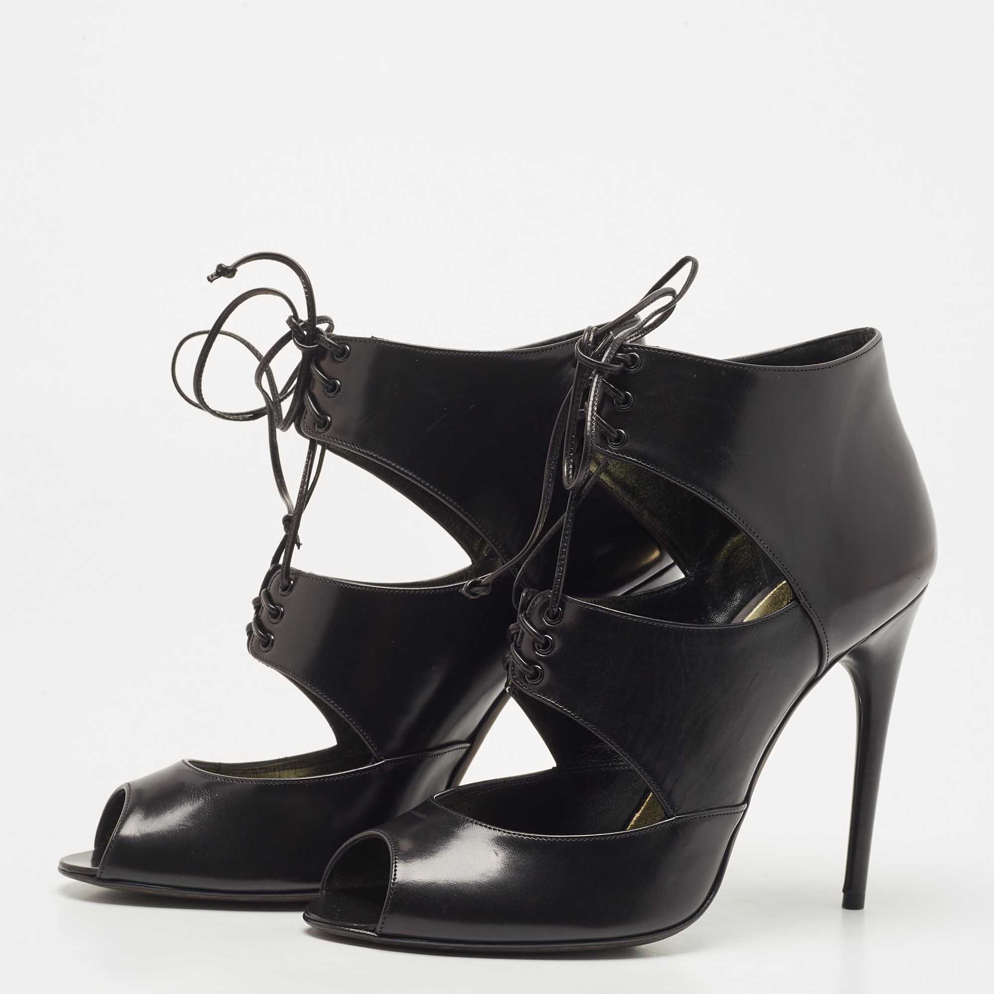

Tom Ford Black Leather Open Toe Ankle Length Booties Size