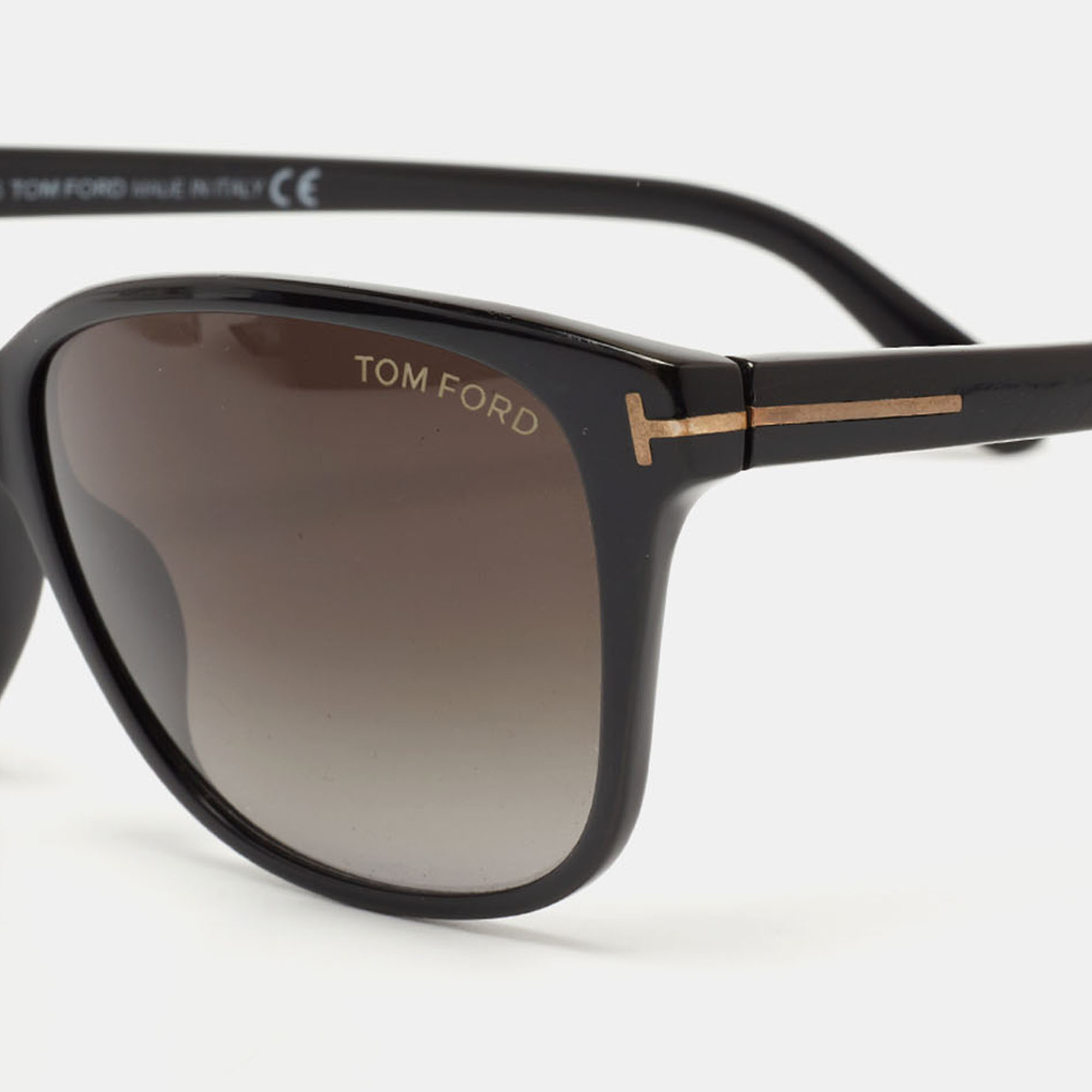 

Tom Ford Black/Gold Gradient Black TF432 Wayfare Sunglasses