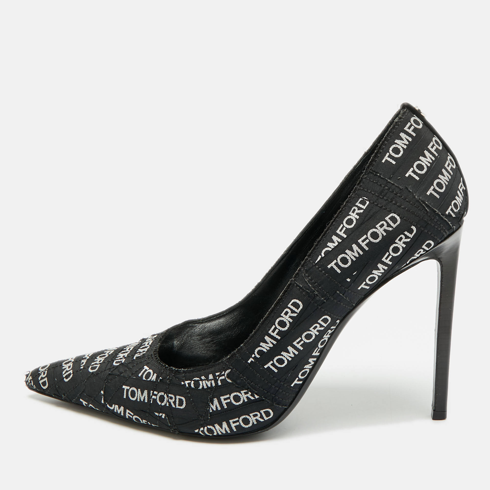 

Tom Ford Classic T Screw Size  Black Fabric Pumps