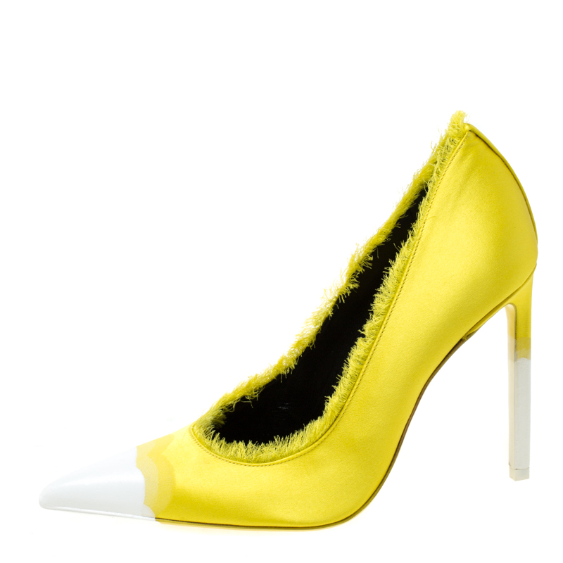 

Tom Ford Yellow Ombre Satin Frayed Pointed Toe Pumps Size