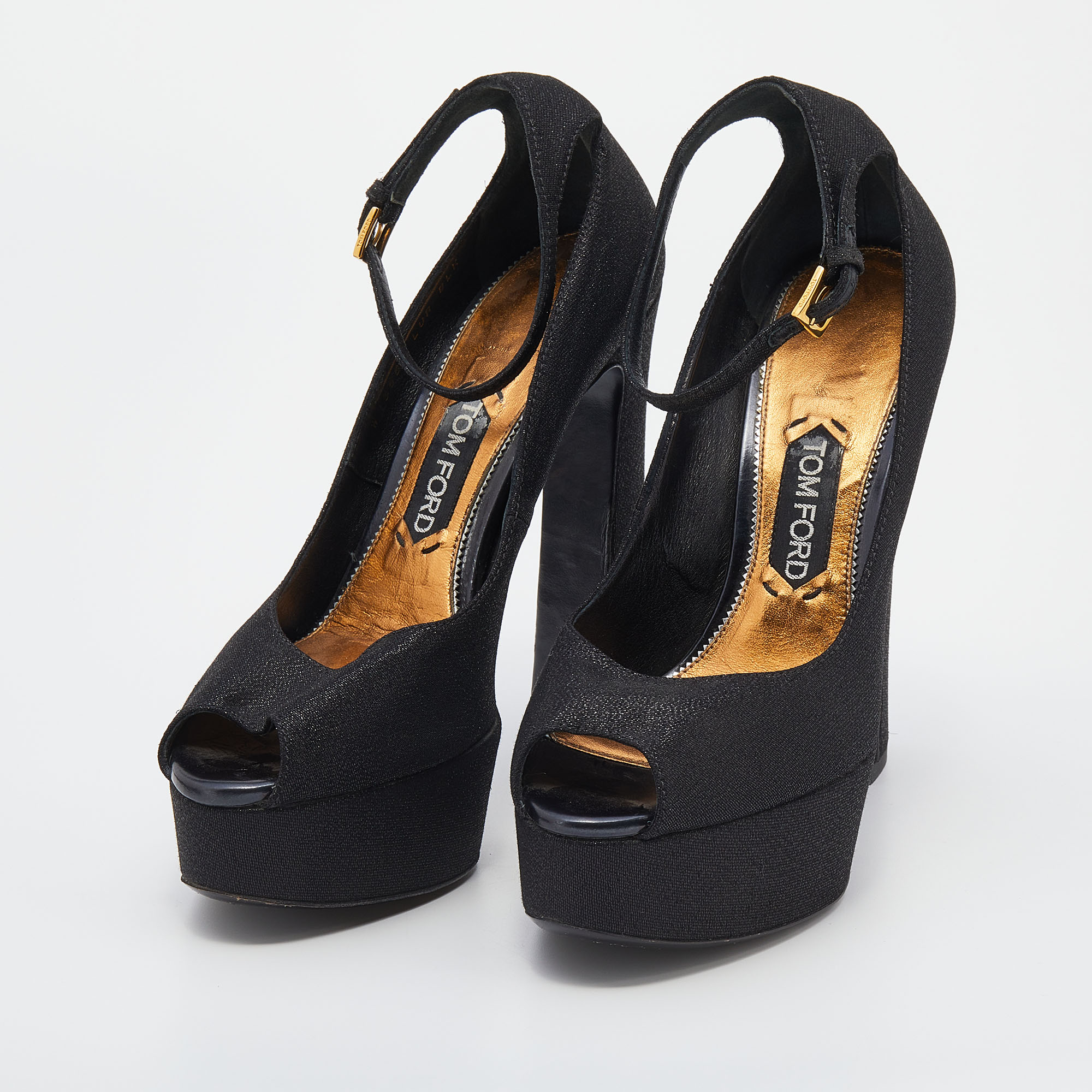 

Tom Ford Black Shimmering Fabric Platform Pumps Size