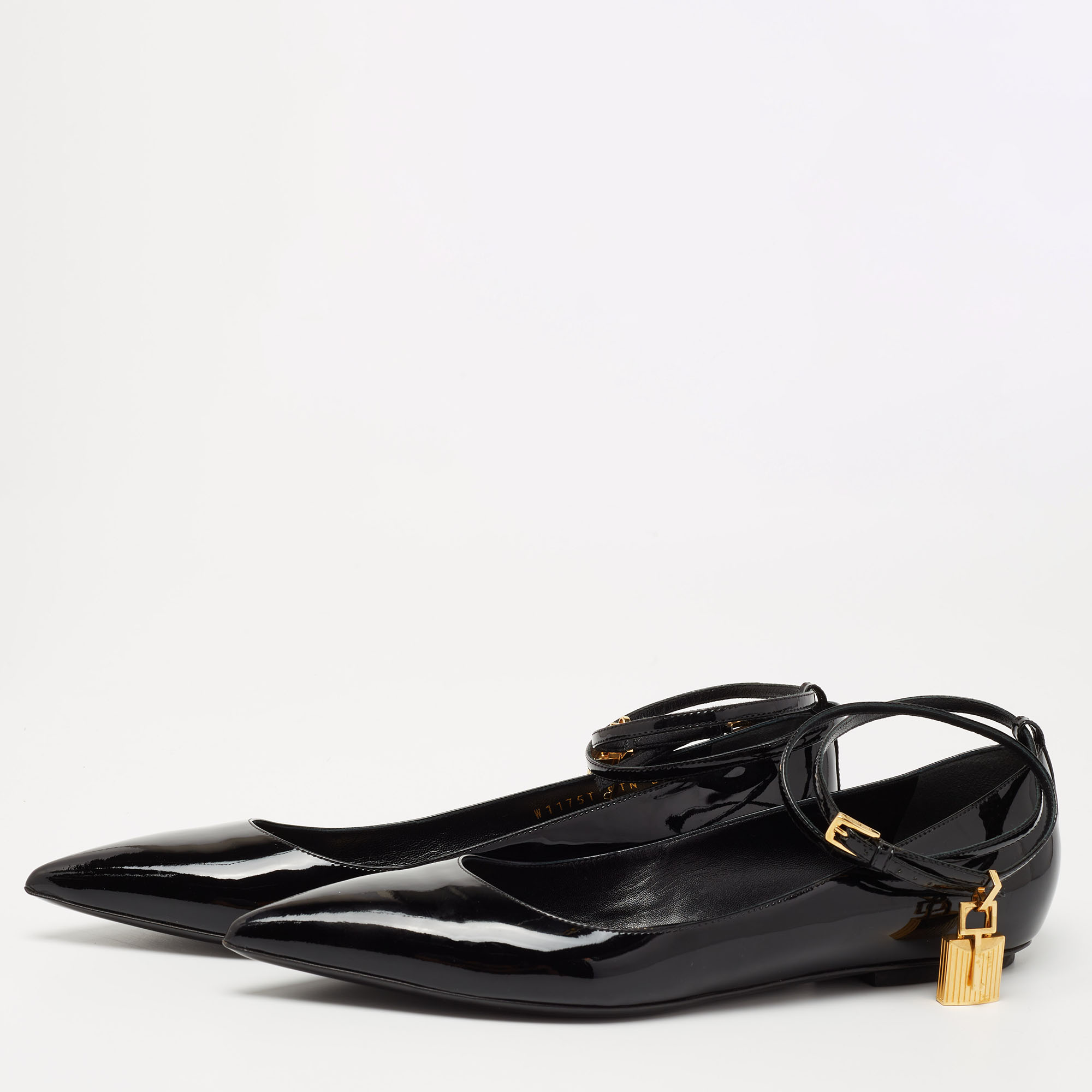 

Tom Ford Black Patent Leather Ankle Strap Flats Size