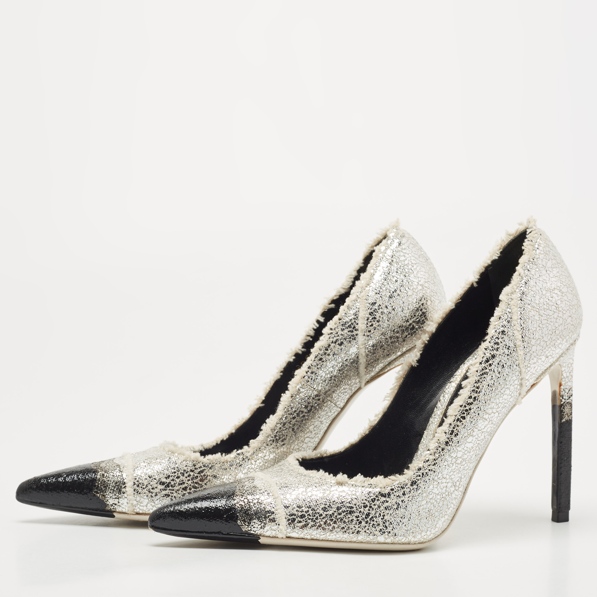 

Tom Ford Silver Texture Leather Ombre Pumps Size