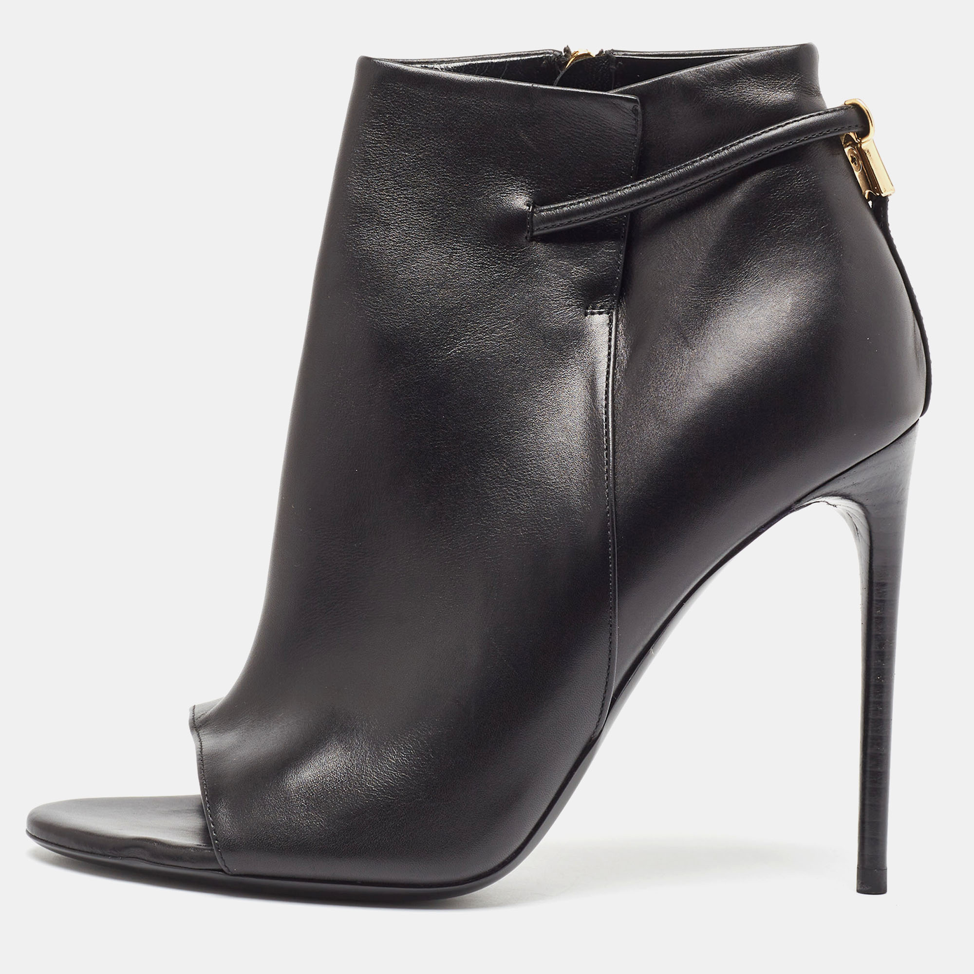 

Tom Ford Black Leather Zip Up Ankle Boots Size