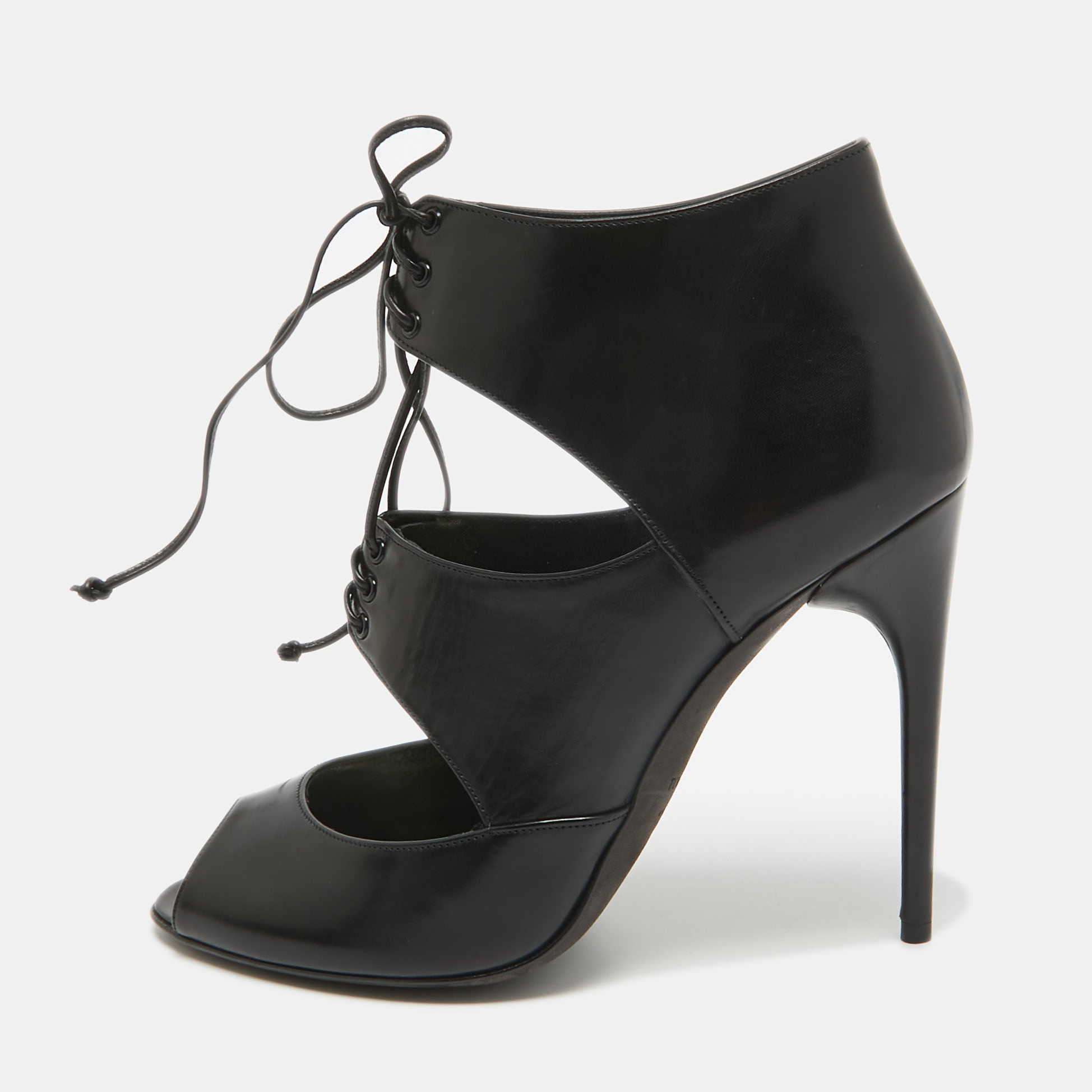 

Tom Ford Black Leather Cut Out Peep Toe Ankle Booties Size