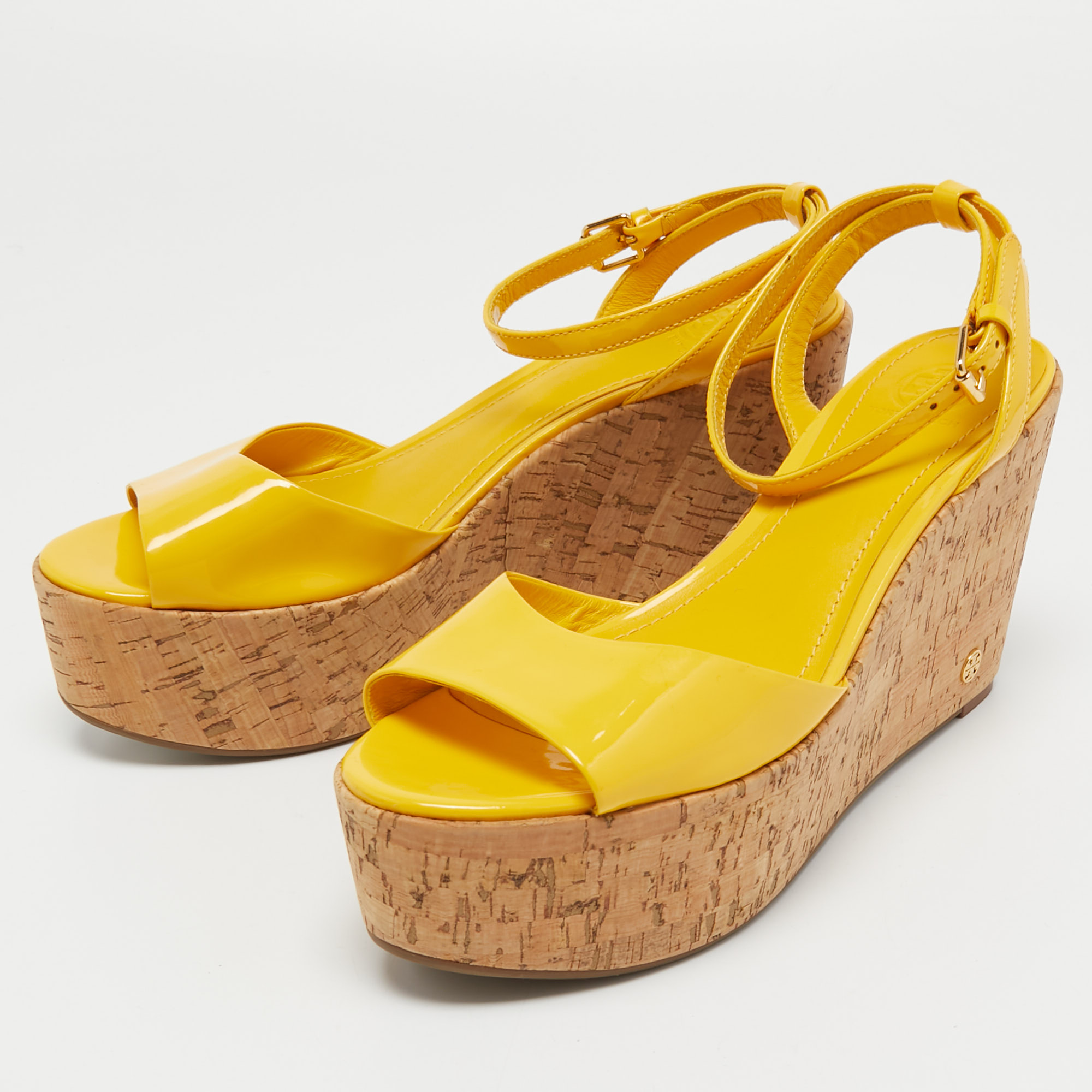 

Tory Burch Yellow Patent Leather Dahlia Ankle Strap Sandals Size