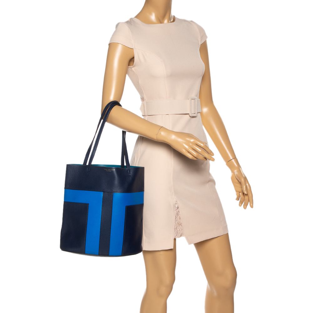 

Tory Burch Two Tone Blue Leather Block-T Pieced Tote