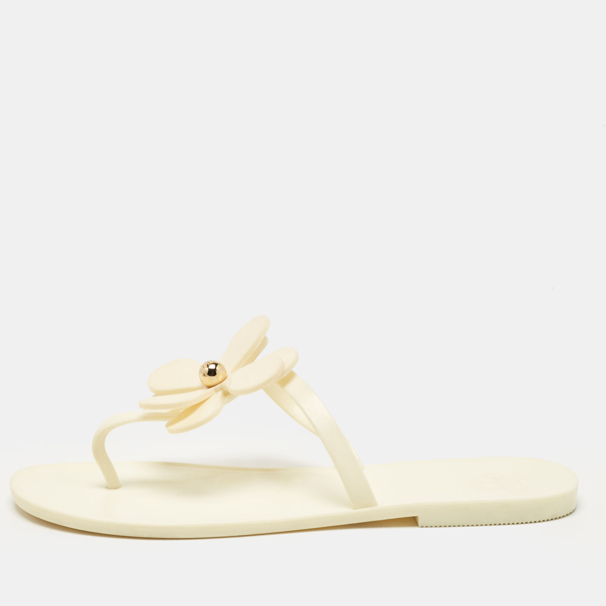 

Tory Burch Cream Rubber Flat Sandals Size 38