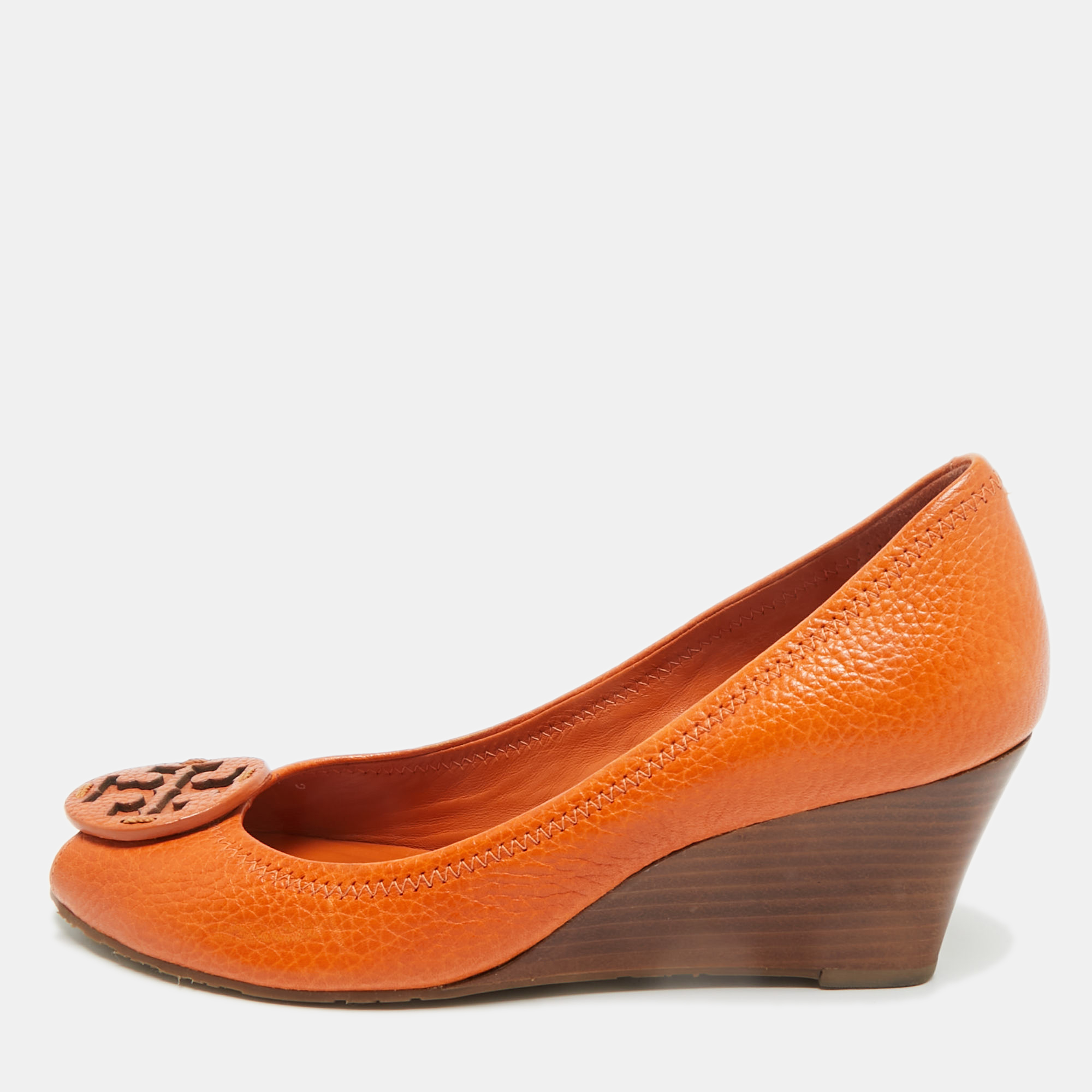 Pre-owned Tory Burch Orange Leather Logo Peep Toe Wedge Pumps Size 38