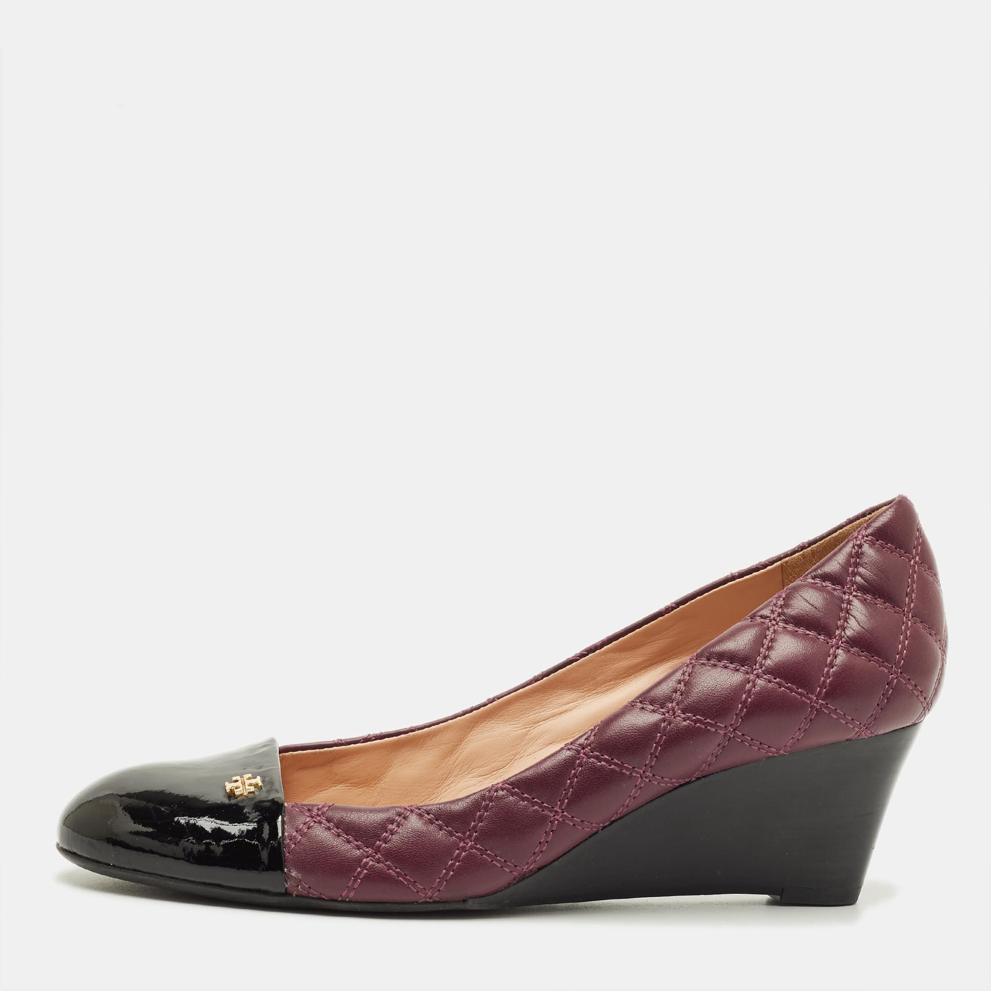 

Tory Burch Claremont Size 41 Burgundy/Black Leather and Patent Wedge Pumps