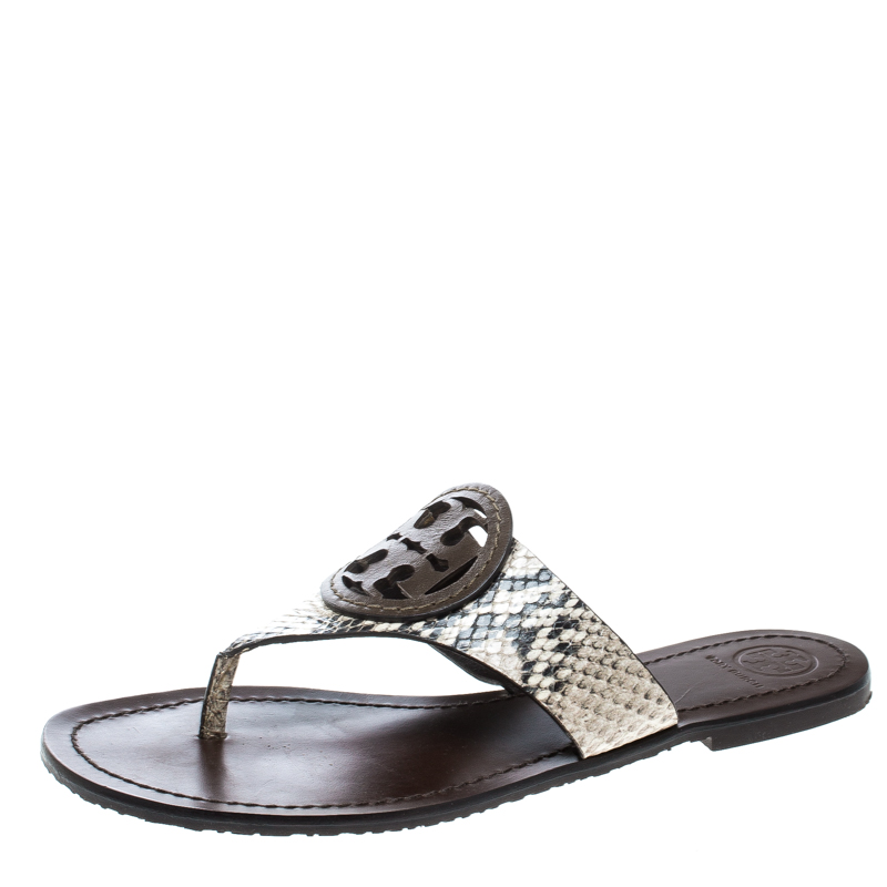 Pre Owned صندل توري برش شعار جلد نقش ثعبان بني/ بيج مقاس 39