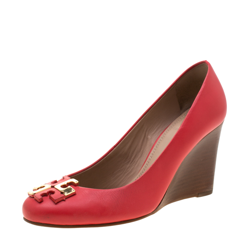 Pre Owned Tory Burch Coral Leather Lowell Wedge Pumps Size 38