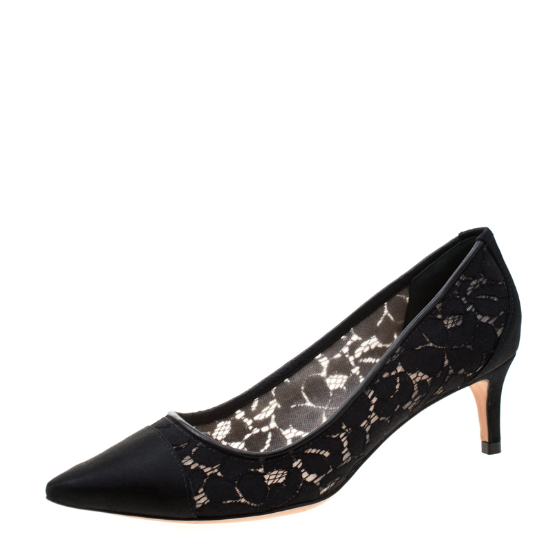 مملوكة مسبقًا Tory Burch Black Lace And Satin Glenna Pointed Toe Pumps Size 38
