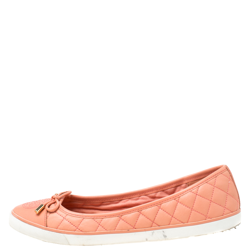 

Tory Burch Peach Quilted Leather Bow Detail Ballet Flats Size, Orange
